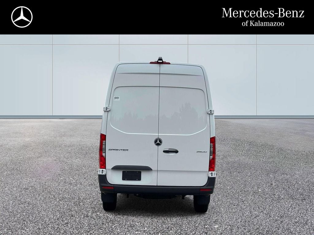 2026 Mercedes-Benz Sprinter 2500 Cargo 170 WB High Roof
