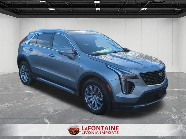 2023 Cadillac XT4 Premium Luxury