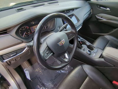 2023 Cadillac XT4 Premium Luxury