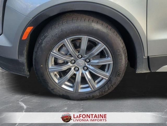 2023 Cadillac XT4 Premium Luxury