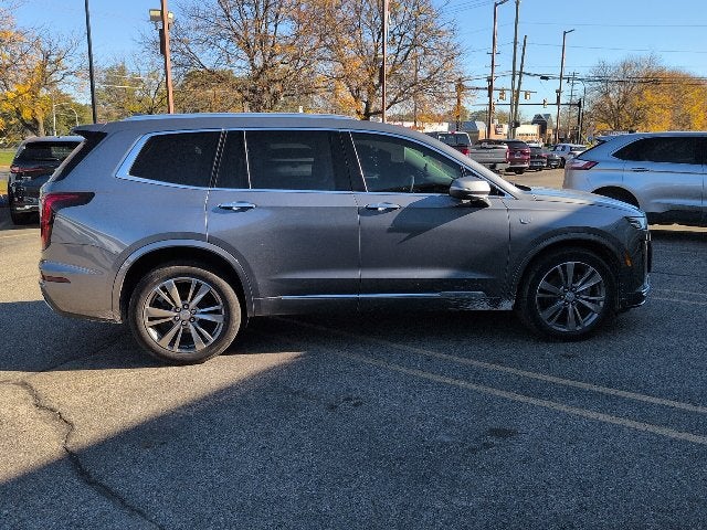 2022 Cadillac XT6 Premium Luxury