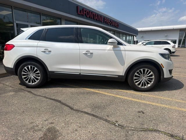 2016 Lincoln MKX Select
