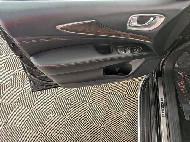 2018 INFINITI QX60 Base