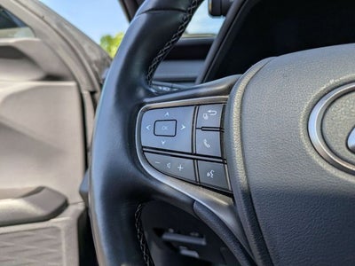 2020 Lexus UX 250h Base