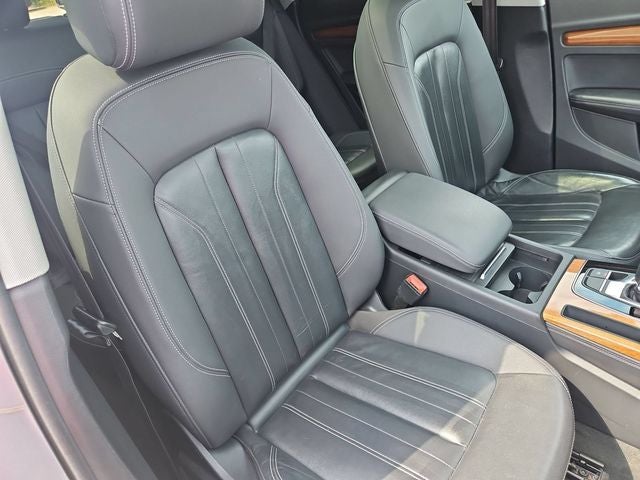 2021 Audi Q5 45 Premium Plus quattro