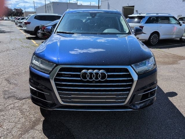 2019 Audi Q7 55 Premium Plus quattro