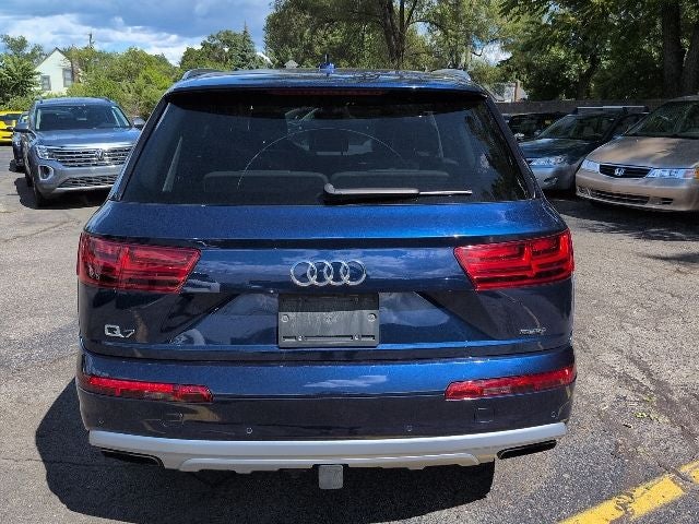 2019 Audi Q7 55 Premium Plus quattro