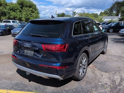 2019 Audi Q7 55 Premium Plus quattro