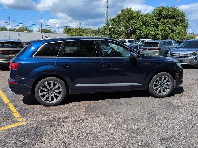 2019 Audi Q7 55 Premium Plus quattro