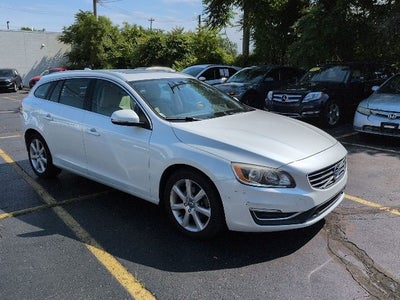 2017 Volvo V60 T5 Premier