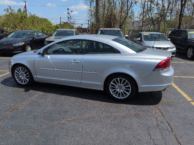 2008 Volvo C70 T5