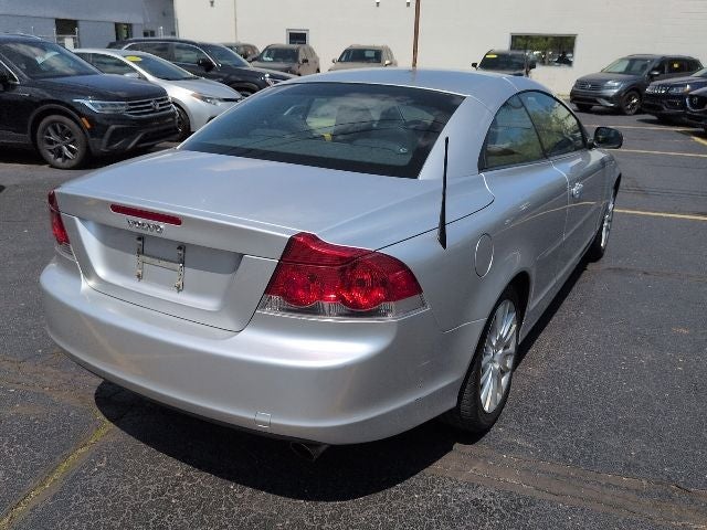 2008 Volvo C70 T5
