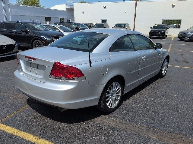2008 Volvo C70 T5