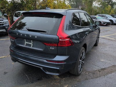 2024 Volvo XC60 B5 Plus Dark Theme