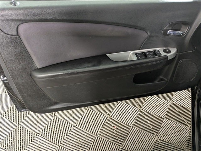 2014 Chrysler 200 Touring