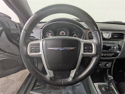 2014 Chrysler 200 Touring