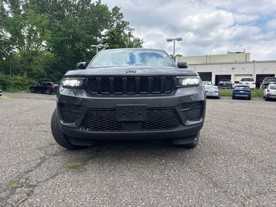 2022 Jeep Grand Cherokee Altitude