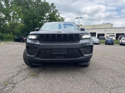 2022 Jeep Grand Cherokee Altitude