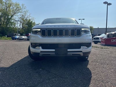 2022 Jeep Wagoneer Series II