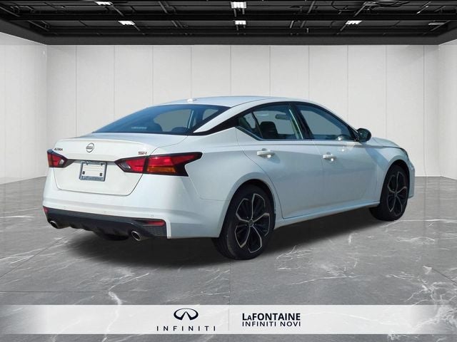 2025 Nissan Altima 2.5 SR