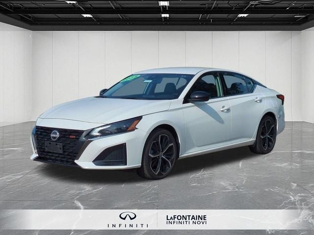 2025 Nissan Altima 2.5 SR