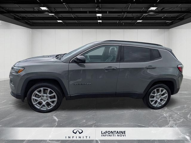 2023 Jeep Compass Latitude Lux