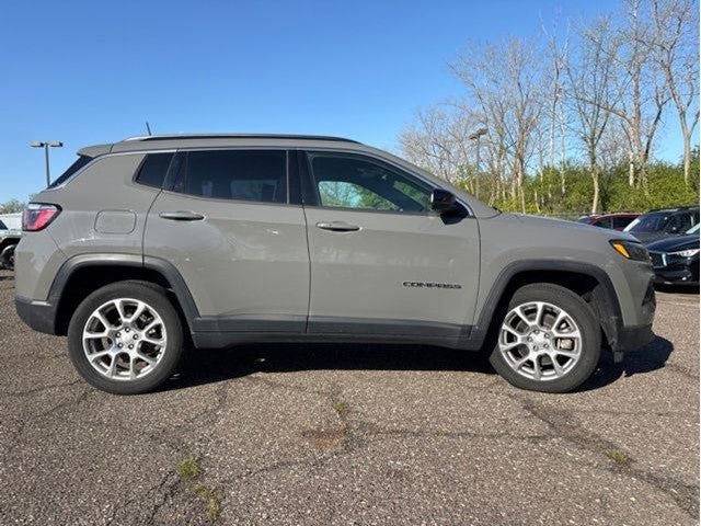 2023 Jeep Compass Latitude Lux