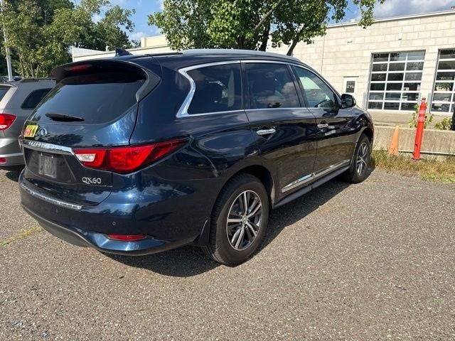 2016 INFINITI QX60 Base