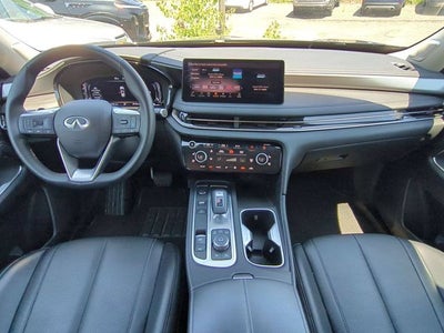 2025 INFINITI QX60 LUXE
