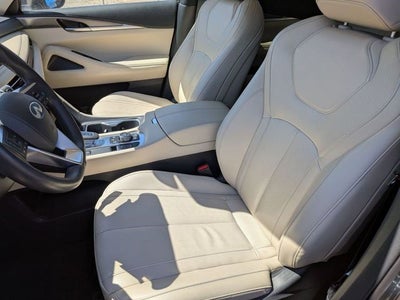 2024 INFINITI QX60 LUXE