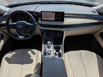 2024 INFINITI QX60 LUXE