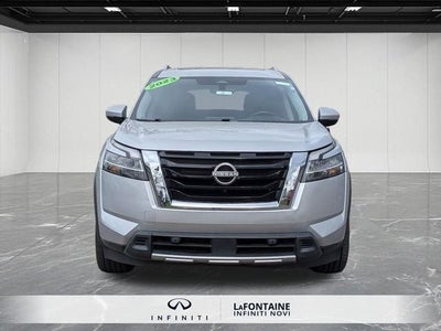 2023 Nissan Pathfinder Platinum