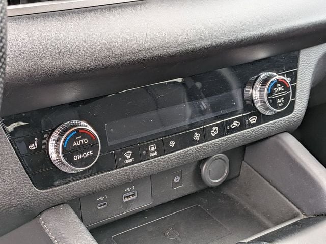 2024 Mitsubishi Outlander SE Black Edition