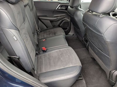 2024 Mitsubishi Outlander SE Black Edition