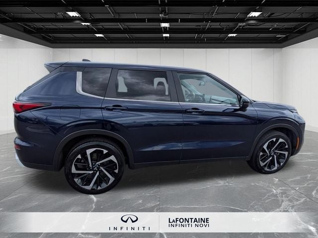2024 Mitsubishi Outlander SE Black Edition