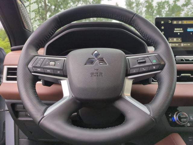2025 Mitsubishi Outlander SEL