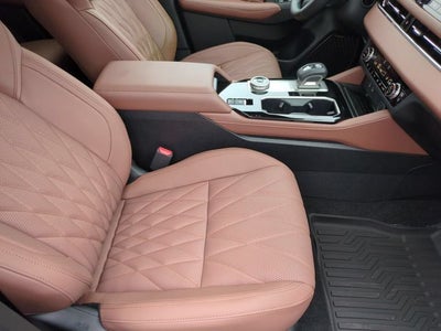 2025 Mitsubishi Outlander SEL