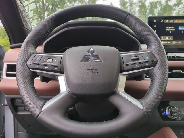 2025 Mitsubishi Outlander SEL
