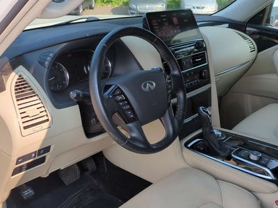 2022 INFINITI QX80 LUXE