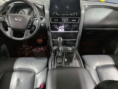 2024 INFINITI QX80 LUXE