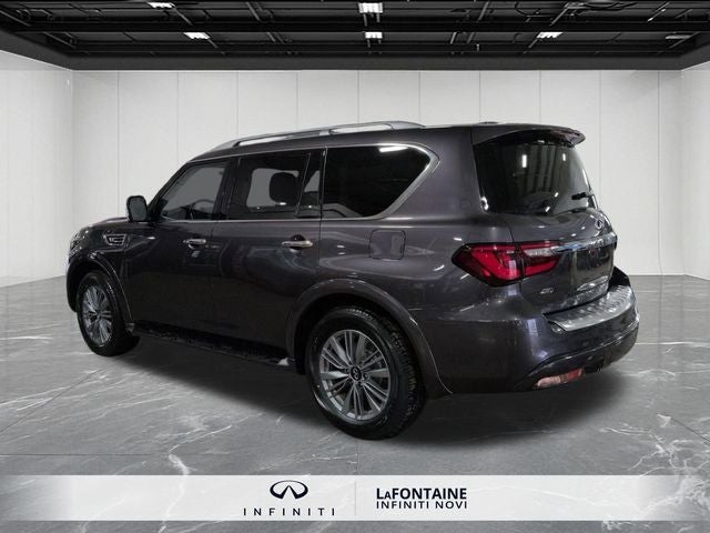 2024 INFINITI QX80 LUXE