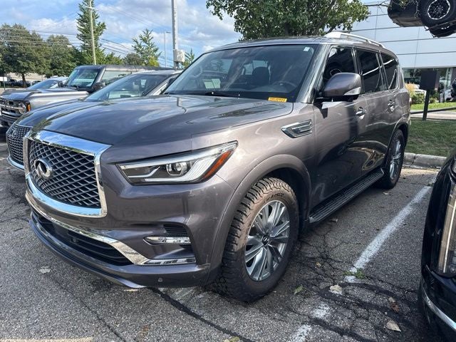 2024 INFINITI QX80 LUXE