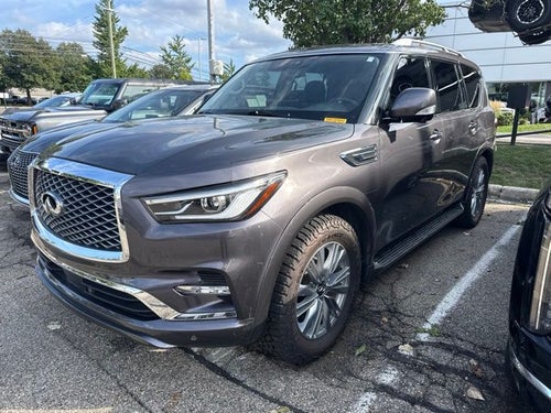 2024 INFINITI QX80 LUXE