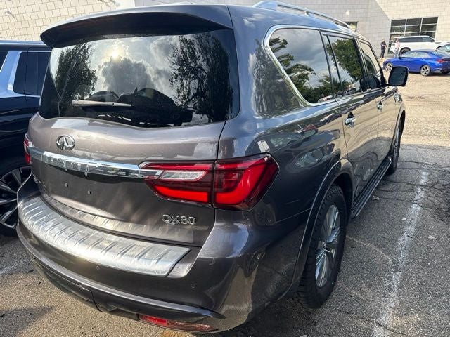 2024 INFINITI QX80 LUXE