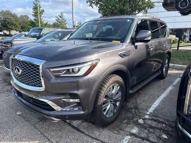 2024 INFINITI QX80 LUXE