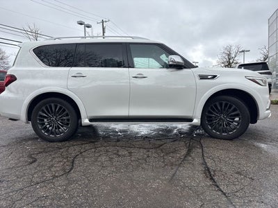 2023 INFINITI QX80 Sensory