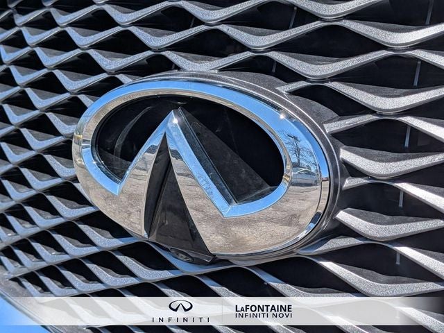 2023 INFINITI QX80 Sensory