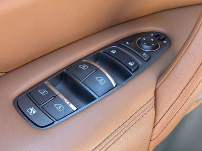 2023 INFINITI QX80 Sensory
