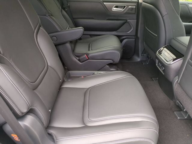 2027 INFINITI QX80 PURE