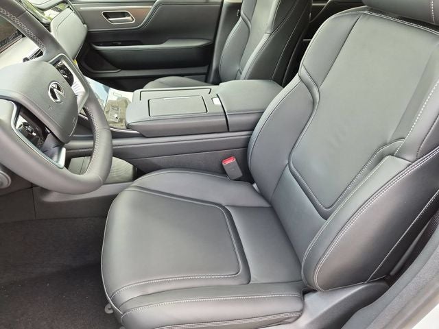 2027 INFINITI QX80 PURE